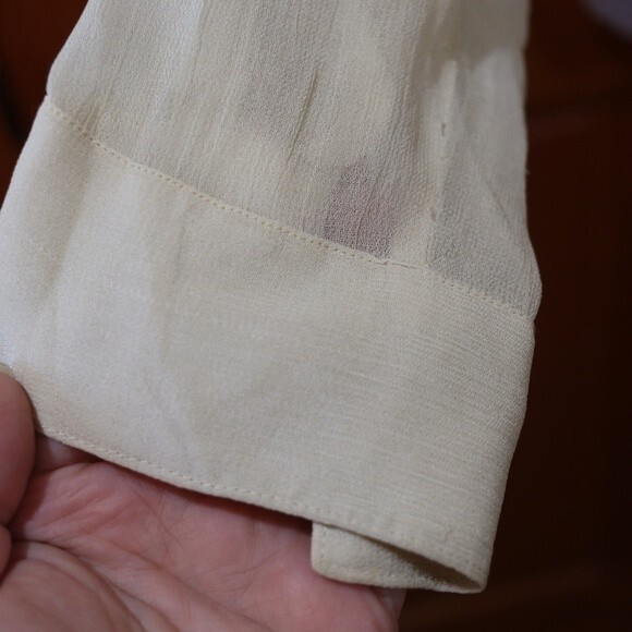 Vintage French Connection Cream Eyelet Embroidered Button Down Blouse Medium - Picture 10 of 14